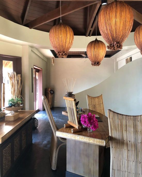 Cauayan Island Resort in Palawan:  Spa Reception