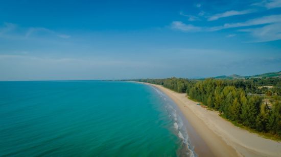 OUTRIGGER Khao Lak Beach Resort:  location: Areal View Beach