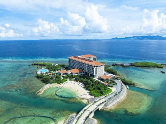 Hyatt Regency Seragaki Island, Okinawa:  Overview of the resort