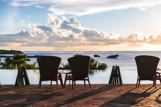 Hyatt Regency Seragaki Island, Okinawa:  beach: facilities: Suiban Sunset