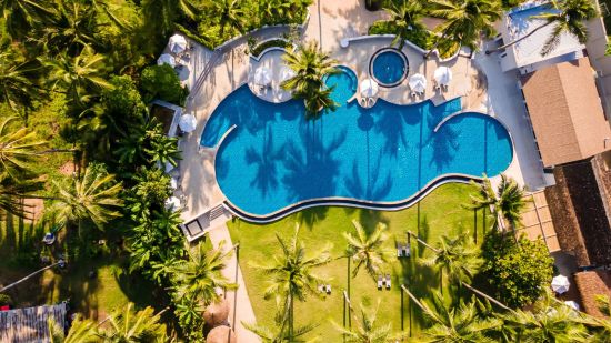 OUTRIGGER Khao Lak Beach Resort:  Areal View Pool