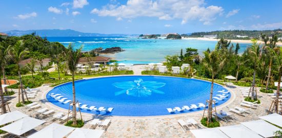 Halekulani Okinawa:  Orchid Pool