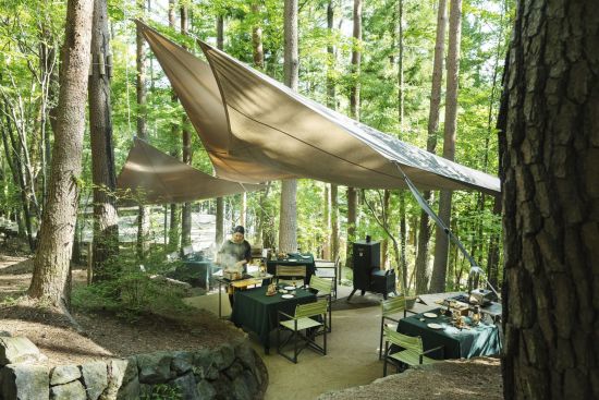 Hoshinoya Fuji à Hakone:  Food Smoking Workshop