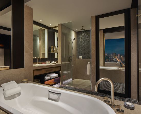 Rosewood Phnom Penh: Executive | bathroom
