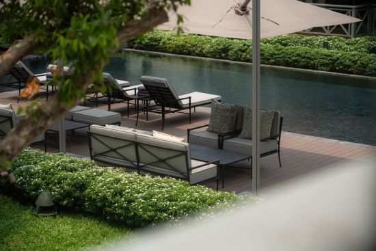 Souphattra Heritage Vientiane:  Swimmingpool