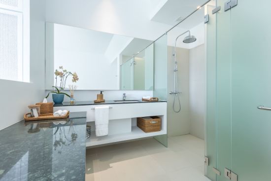 Cove 55 in Kuching:  Balcony Room | Bathroom