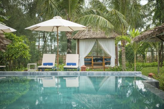 Aira Boutique Hoi An Hotel & Villa:  Swimmingpool