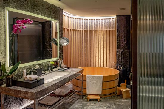 Okura Manila:  Premier Palace Suite 