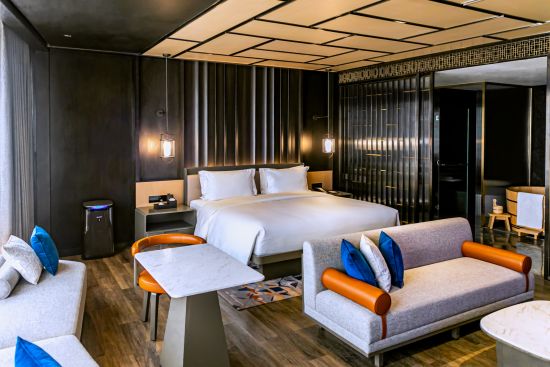 Okura Manila:  Hinoki-Yu Premier