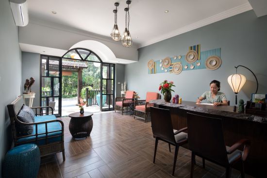 Aira Boutique Hoi An Hotel & Villa:  Reception