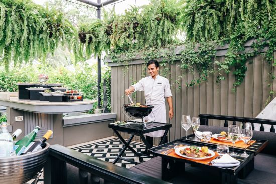 Shinta Mani Bensley Collection Pool Villas à Siem Reap:  Pool Villa | dining in the villa