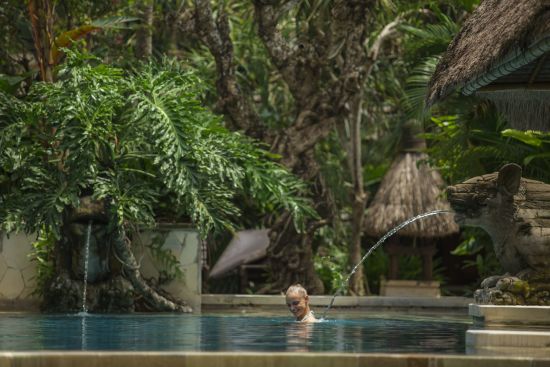 Puri Santrian in Südbali:  Santrian Club Pool