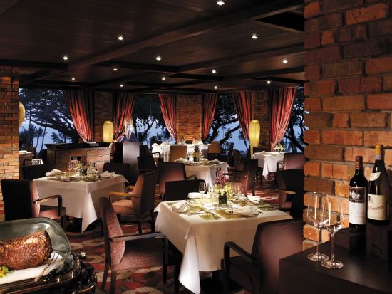 Shangri-La's Rasa Sayang Resort & Spa à Penang:  Ferringi Grill