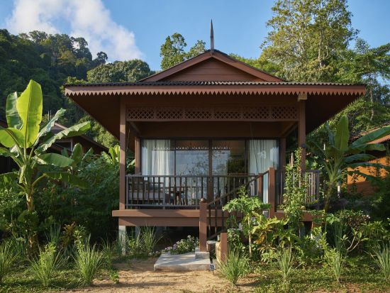 The Boathouse Pulau Tioman à Île Tioman:  Beachfront Bungalow | Exterior
