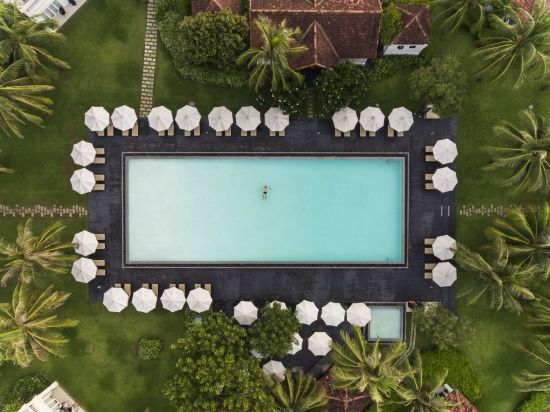 Boutique Hoi An Resort: Aerial View Pool