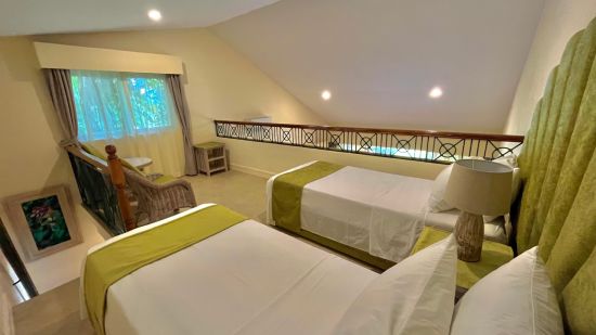 Coco Grove Beach Resort in Siquijor:  Beach Front Villa