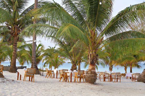 Anaya Koh Rong: Beach Dinner