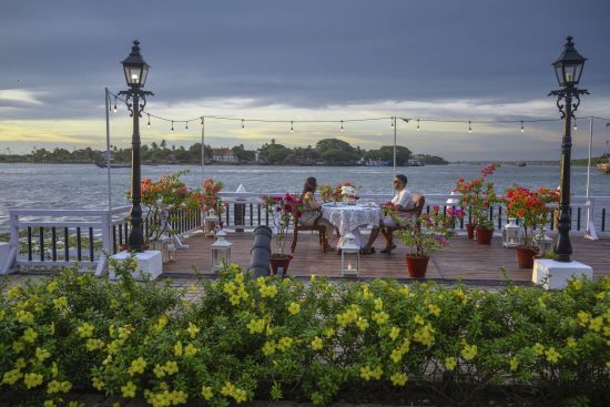 Brunton Boatyard in Kochi:  Pier Dining