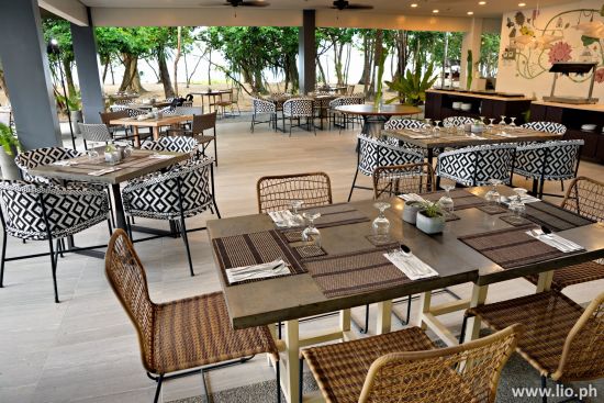 Huni Lio in Palawan: All Day Dining Restaurant