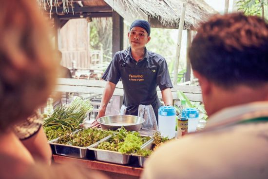 Croisière fluviale à bord de la «Mekong Star» de Chiang Rai: Cooking class in Laos