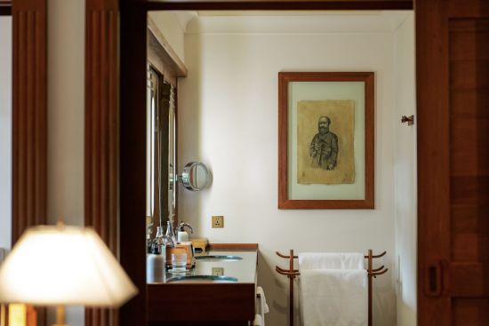 La Résidence Phou Vao in Luang Prabang: Mountain View Suite | Bathroom