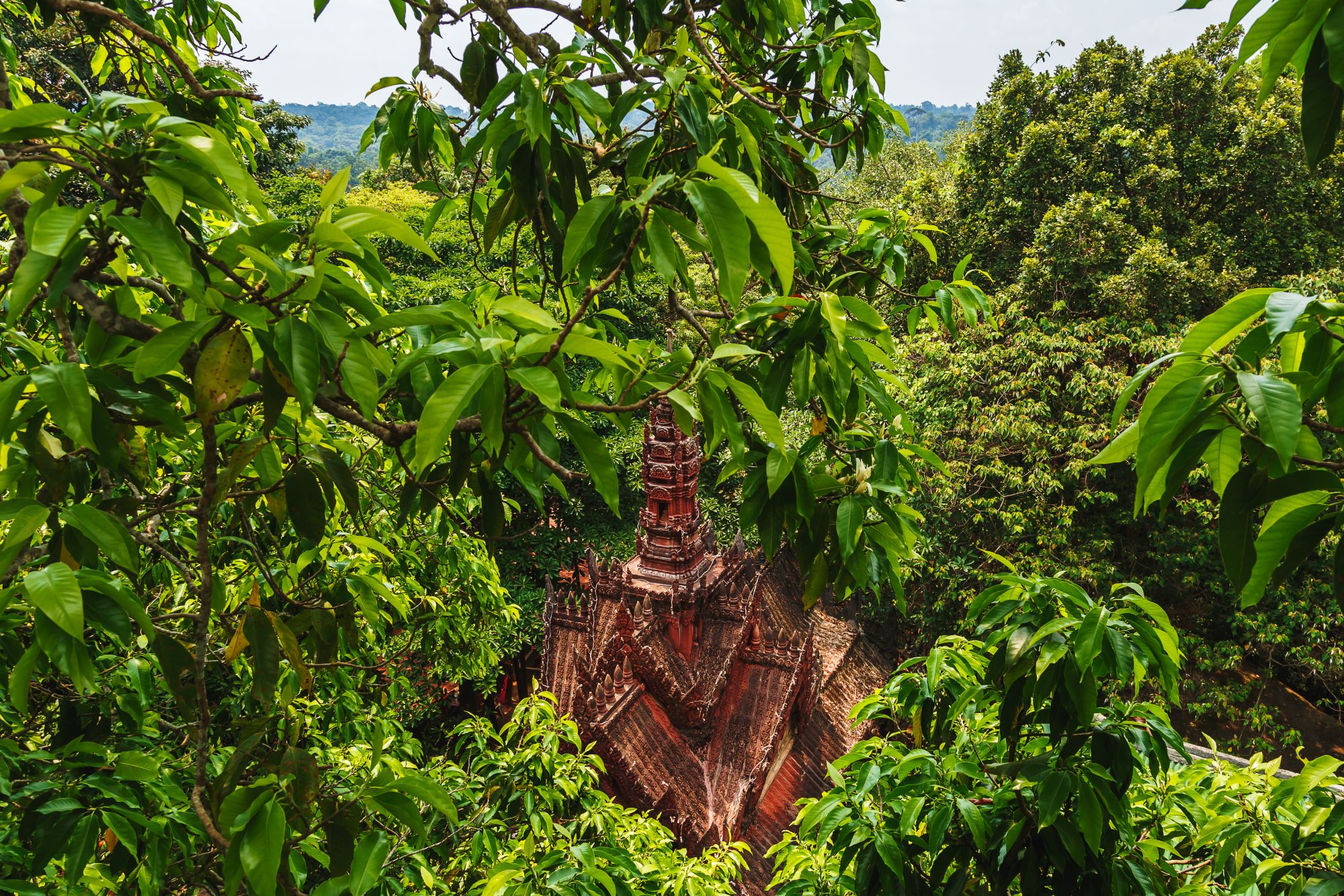 Wanderung am heiligen Phnom Kulen in Siem Reap: Small Buddhist temple on Phnom Kulen