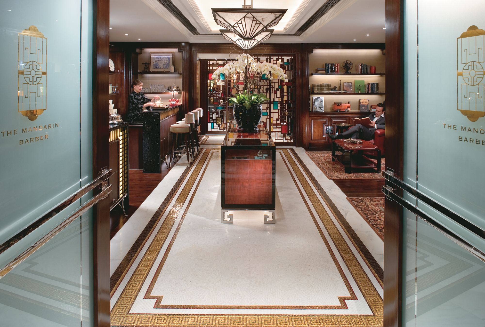 Mandarin Oriental in Hong Kong: The Mandarin Barber
