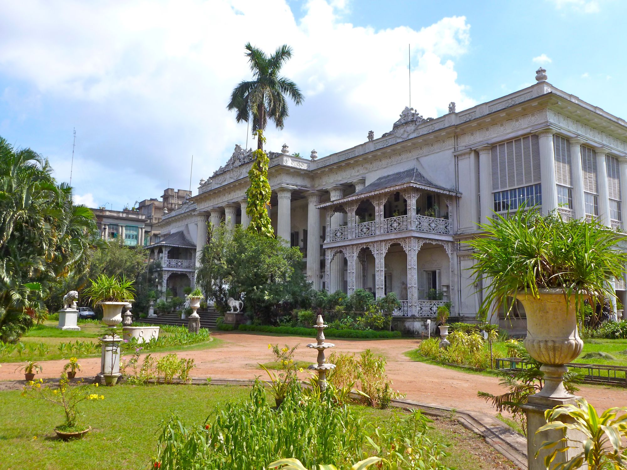 Glenburn Tea Estate à Darjeeling: The Marble Palace