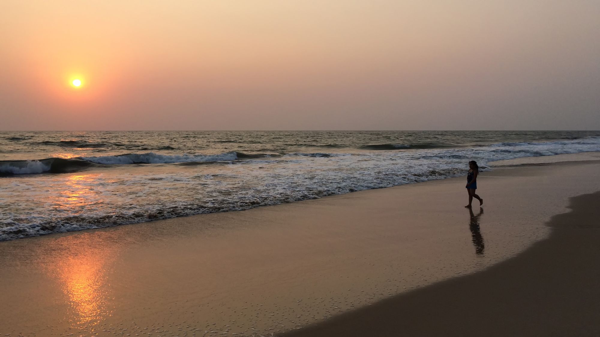 Neeleshwar Hermitage: Sunset at The Hermitage
