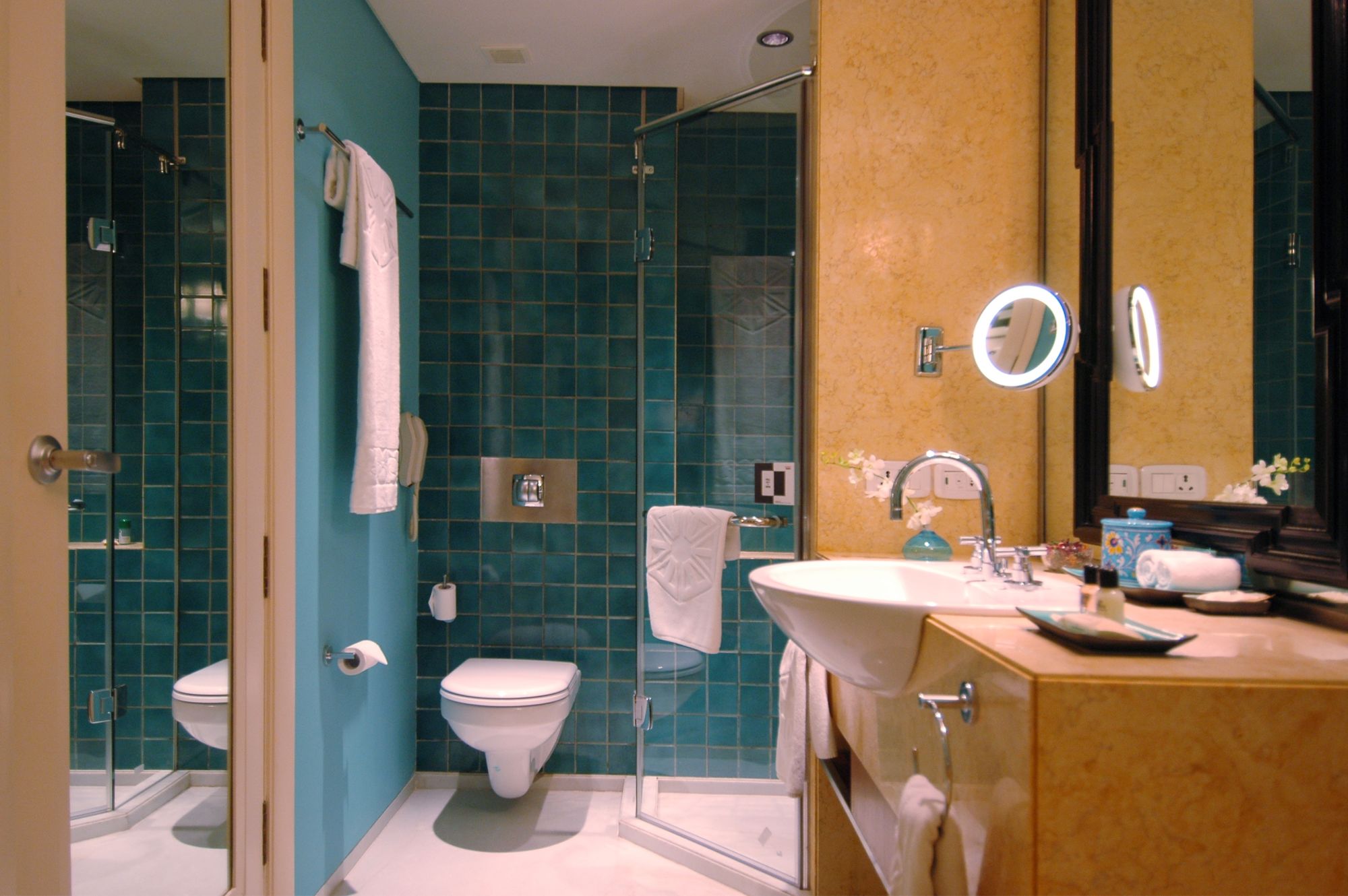 Jai Mahal Palace à Jaipur: Luxury | bathroom