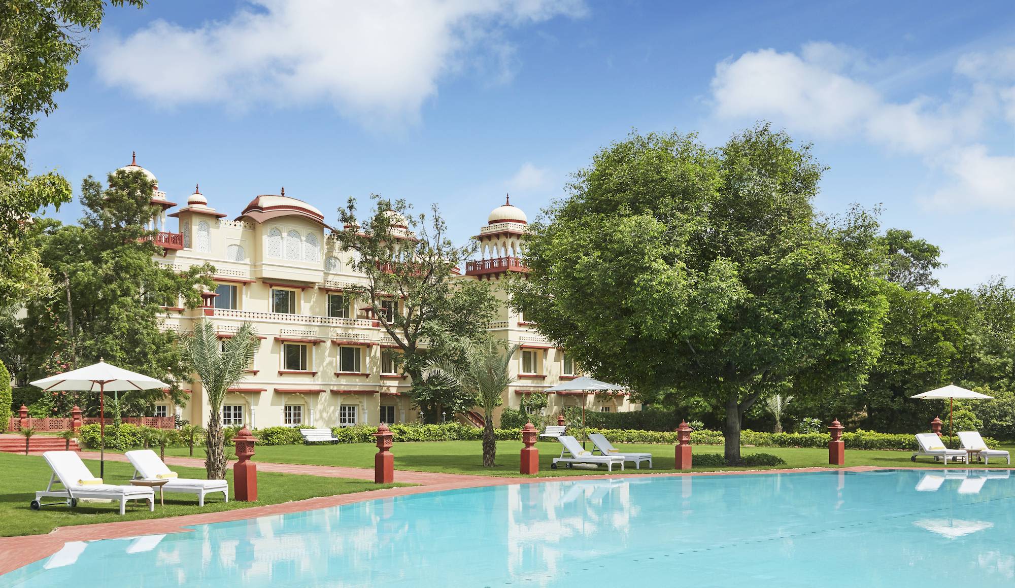 Jai Mahal Palace à Jaipur: Pool Daylight