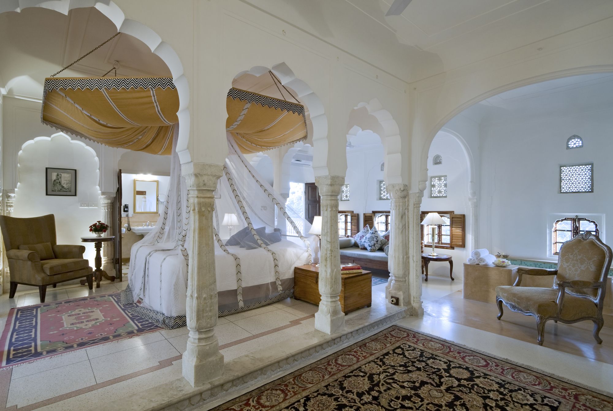 Samode Palace in Jaipur: Deluxe Suite