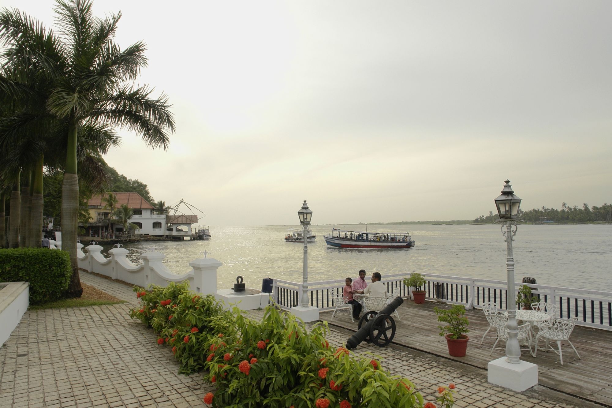 Brunton Boatyard in Kochi: exterior: