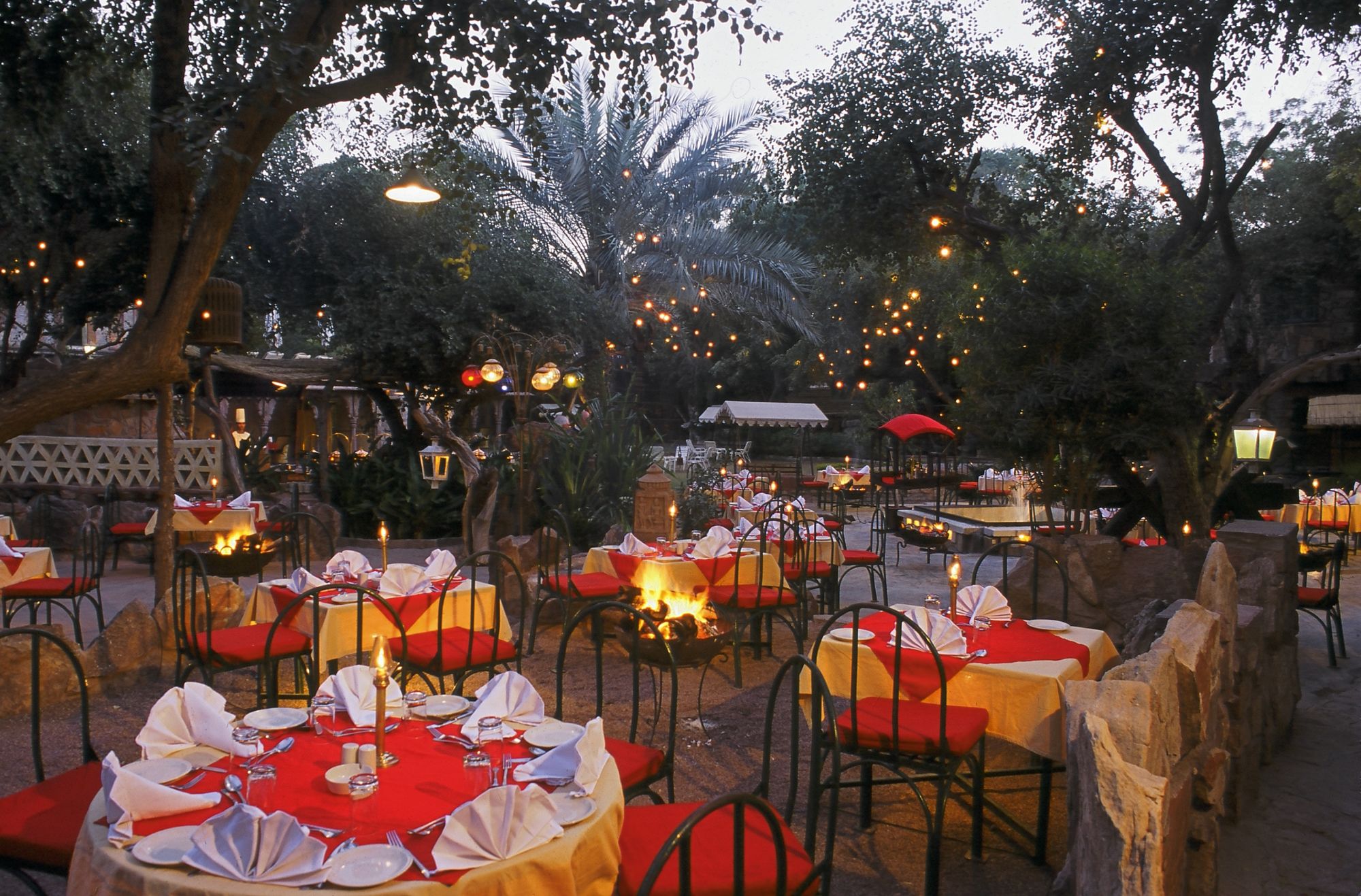 The Ajit Bhawan à Jodhpur: Garden Dining