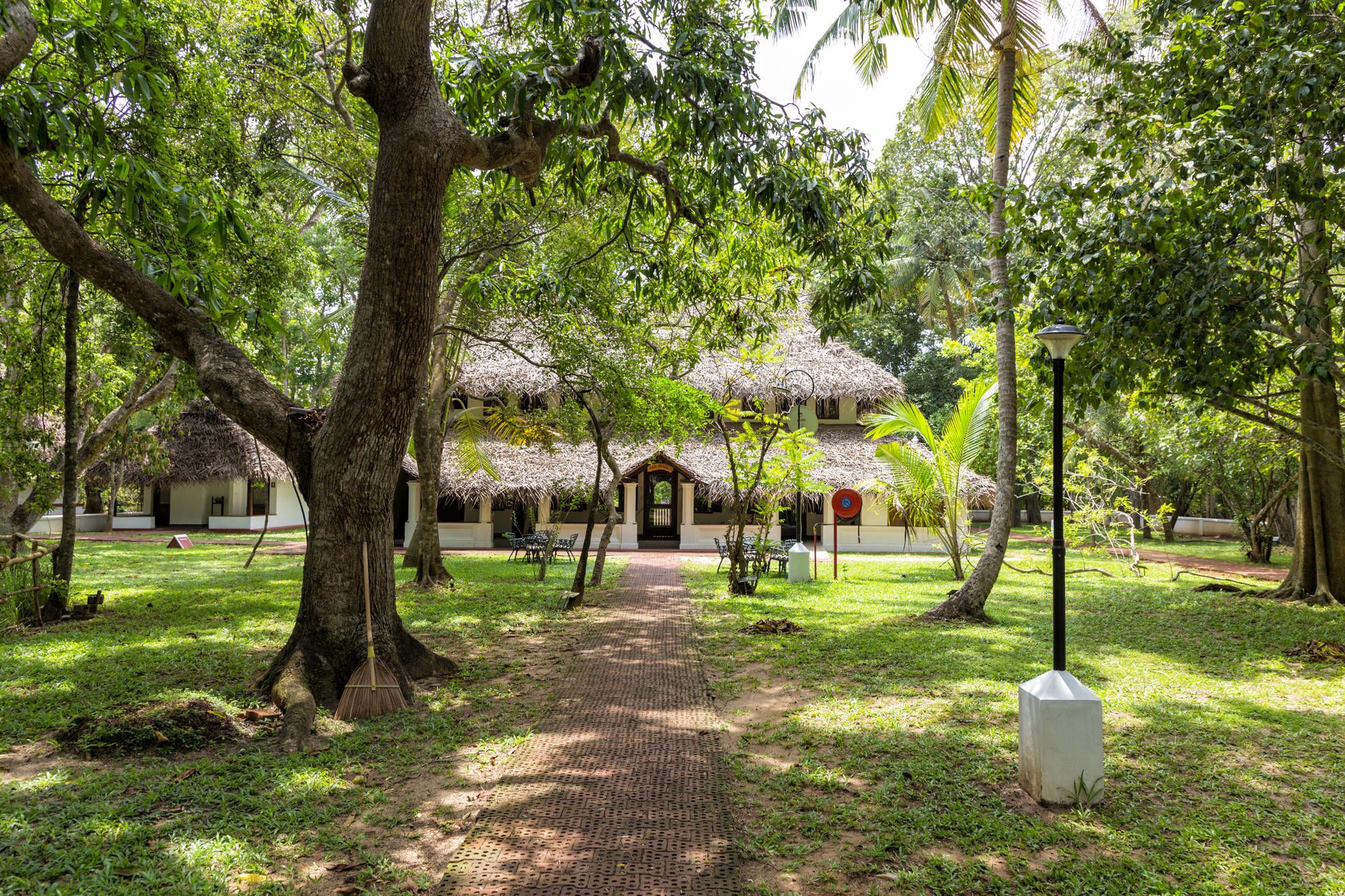 Marari Beach Resort in Mararikulam:  Club House