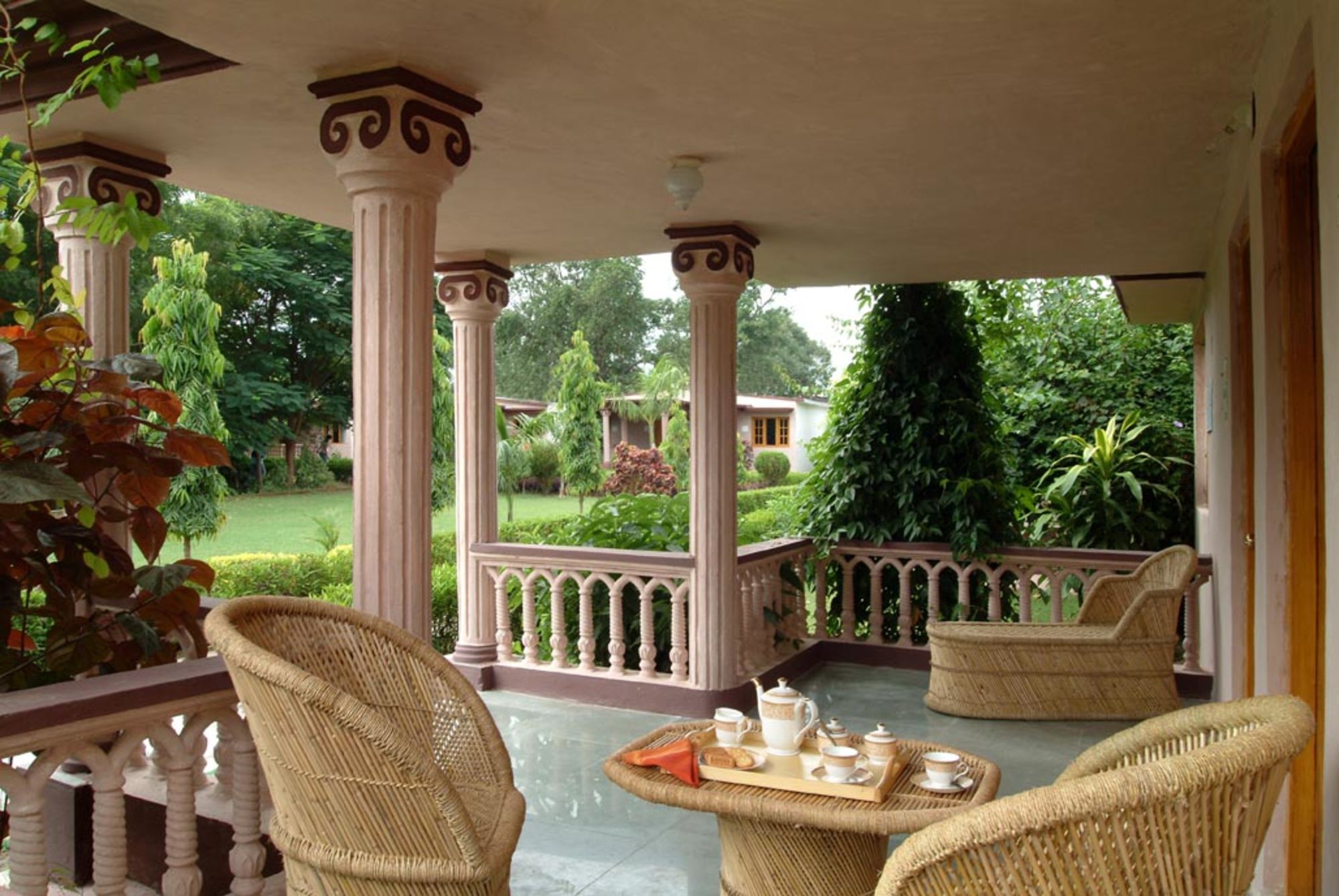 Tiger's Den Resort à Bandhavgarh: room: