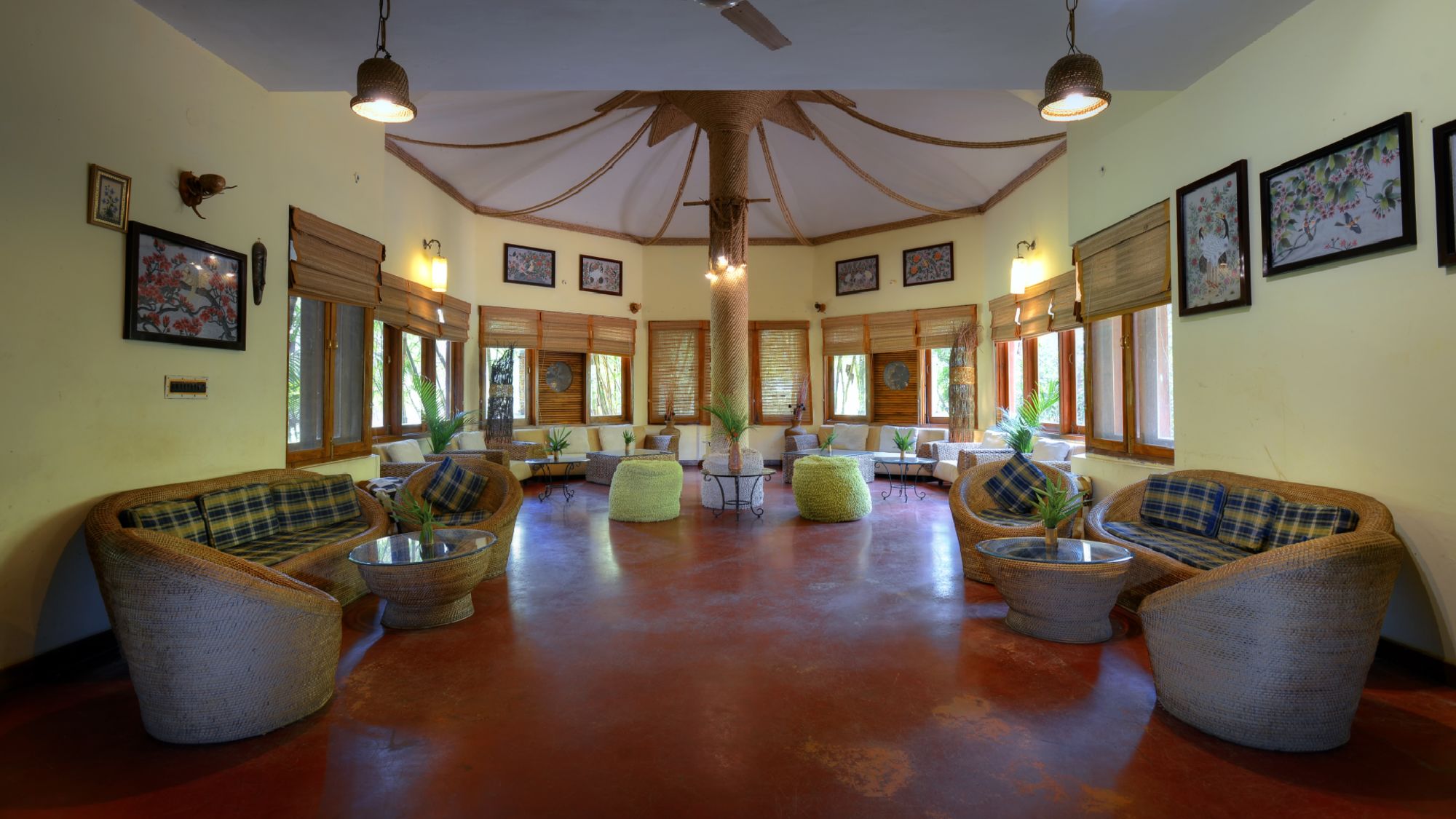 Pench Jungle Camp: facilities: