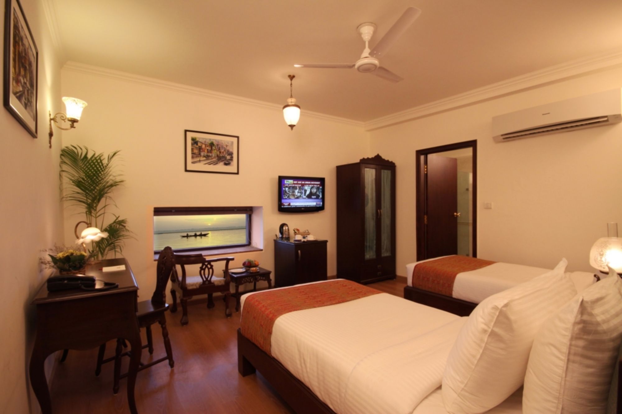 Suryauday Haveli in Varanasi:  Riverview