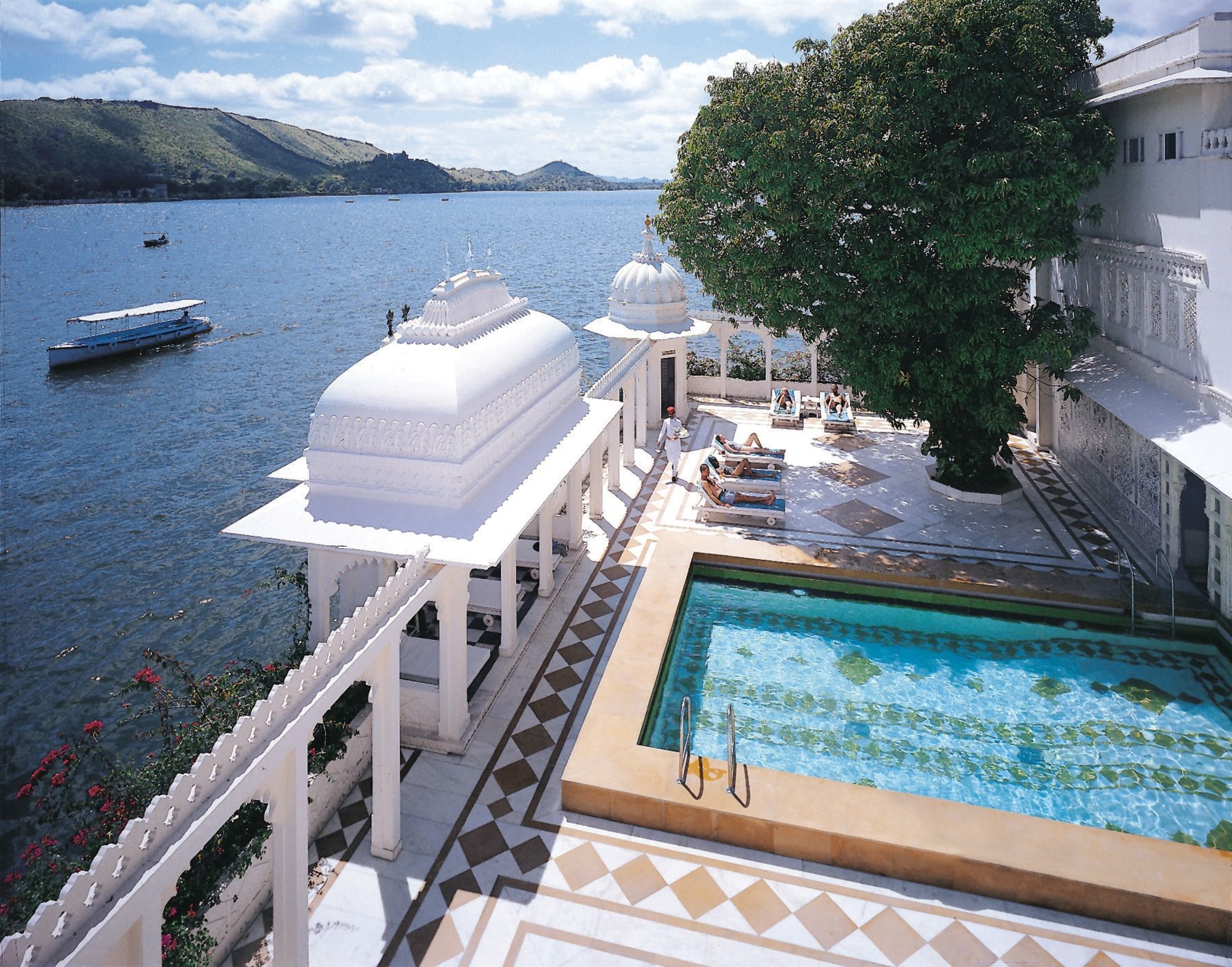 Taj Lake Palace in Udaipur: pool:
