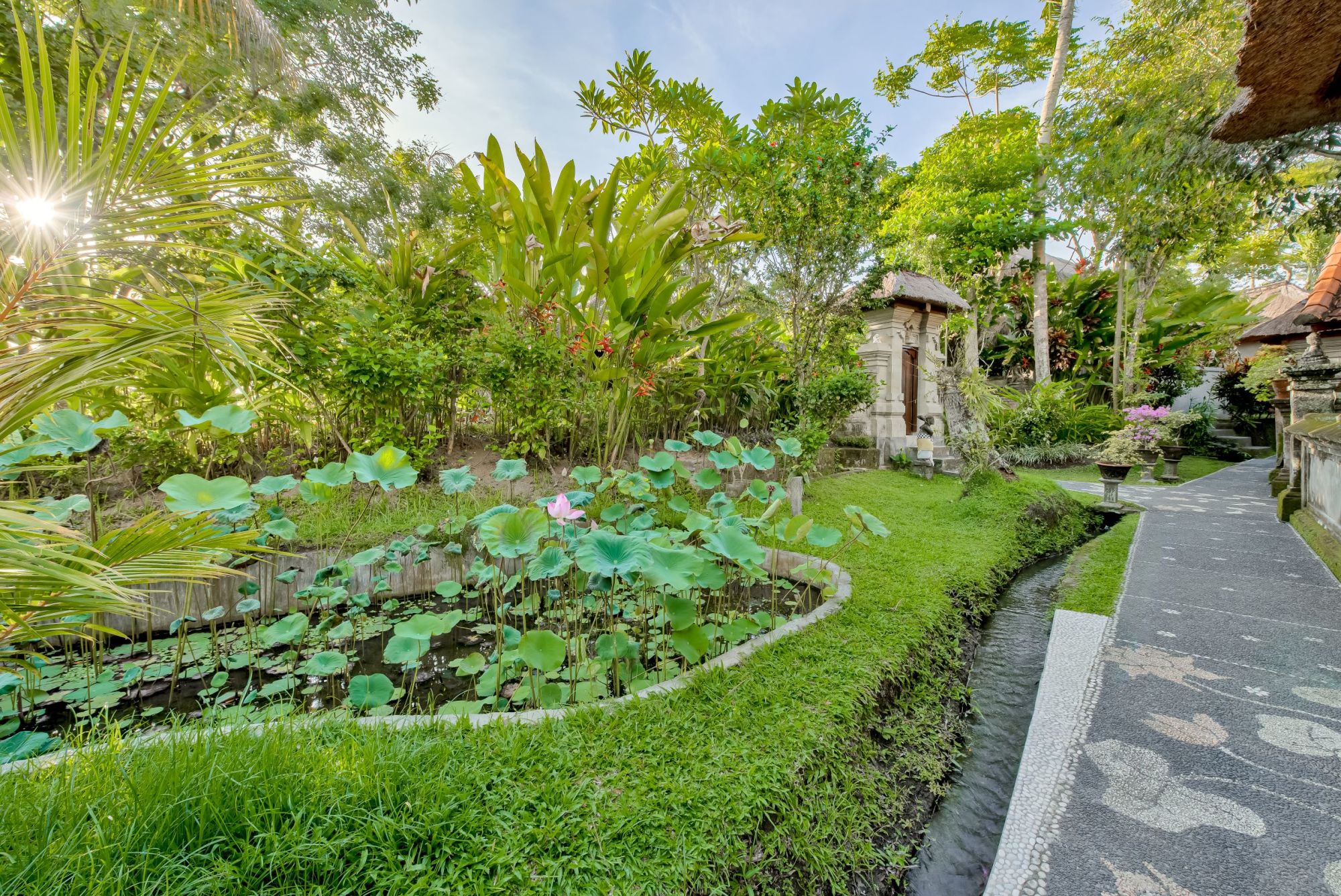 Alam Jiwa in Ubud: 1-Bedroom Wooden Villa | Jatayu