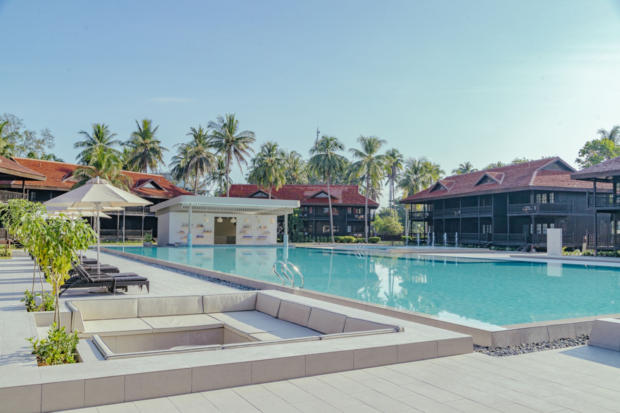 Pelangi Beach Resort & Spa à Langkawi: Cascade Pool