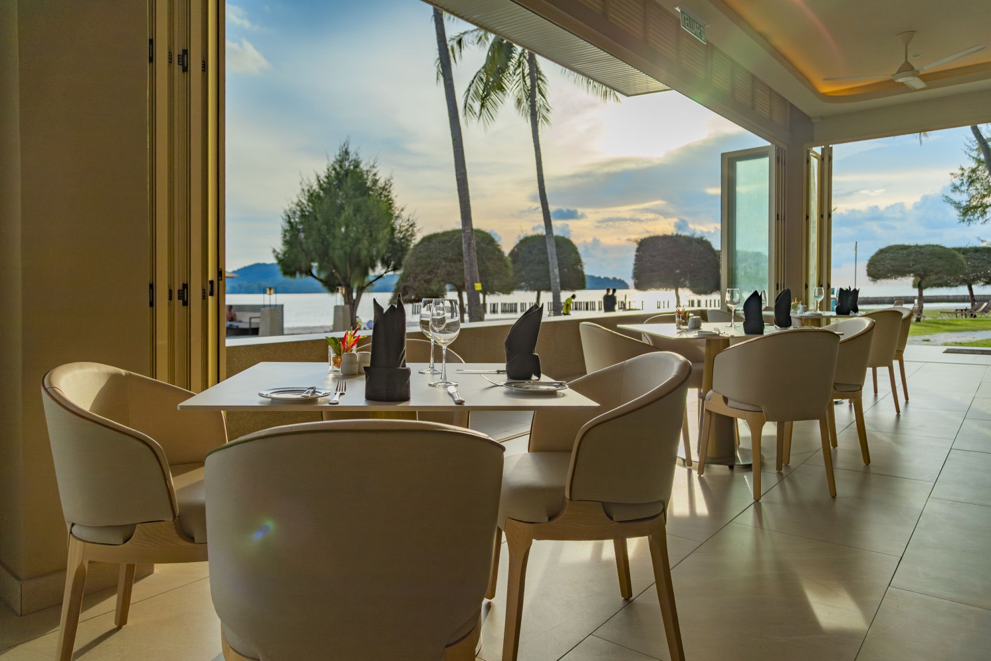 Pelangi Beach Resort & Spa à Langkawi: Pelangi Grill Dining