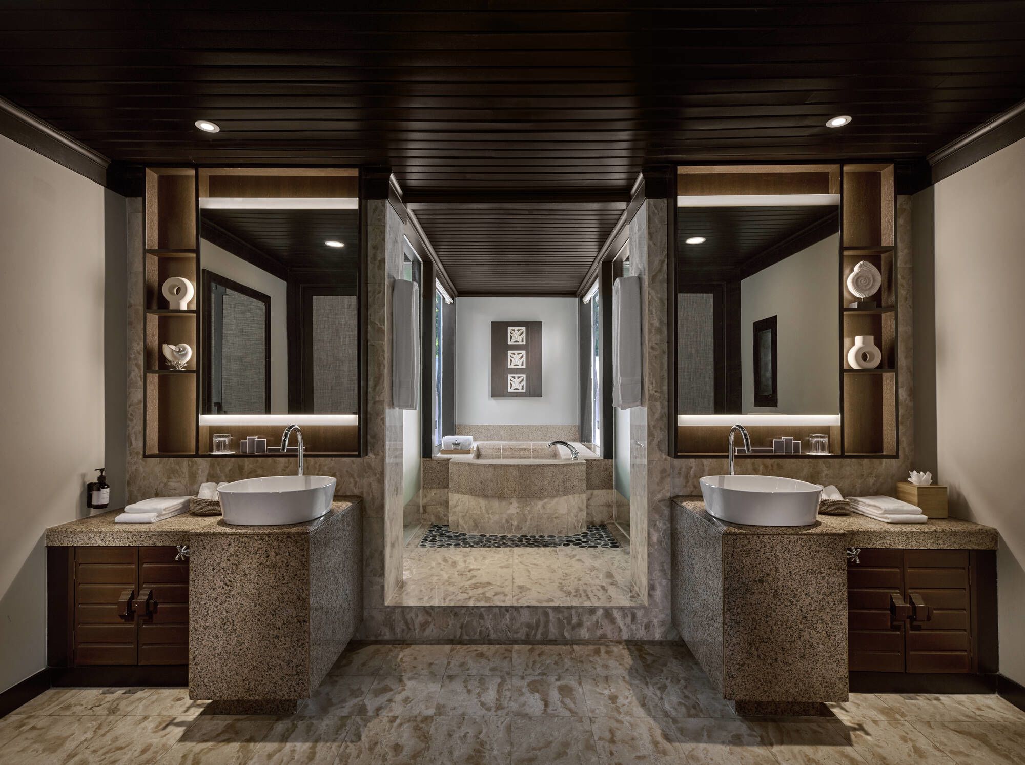 Pangkor Laut Resort: Tropical Hill Villa | Bathroom