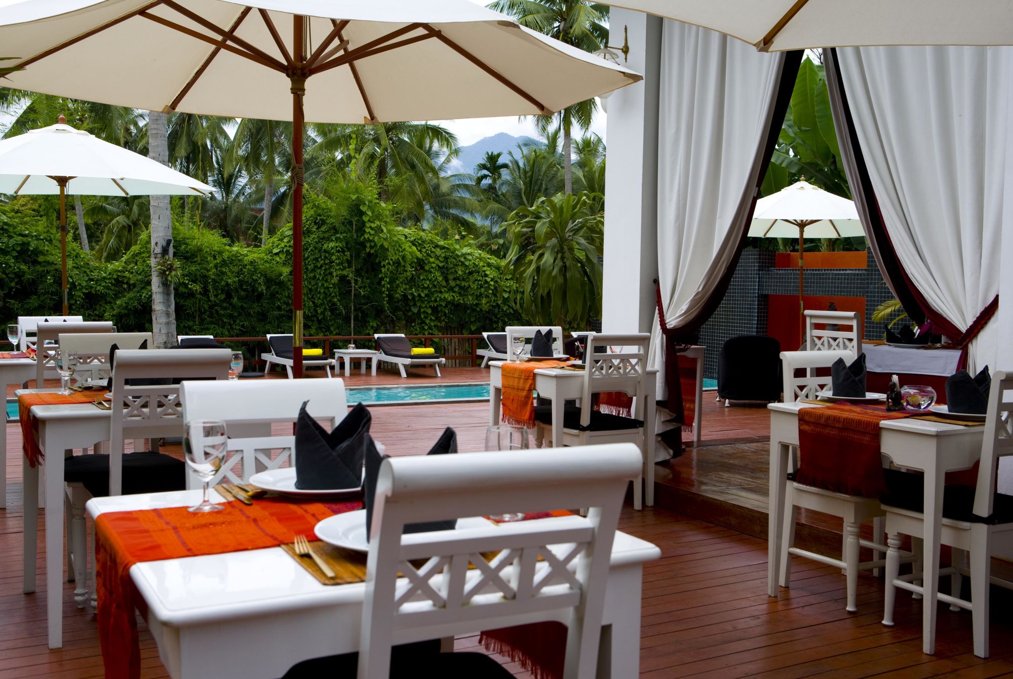 Homm Souvannaphoum Luang Prabang: Restaurant Elephant Blanc Terrace