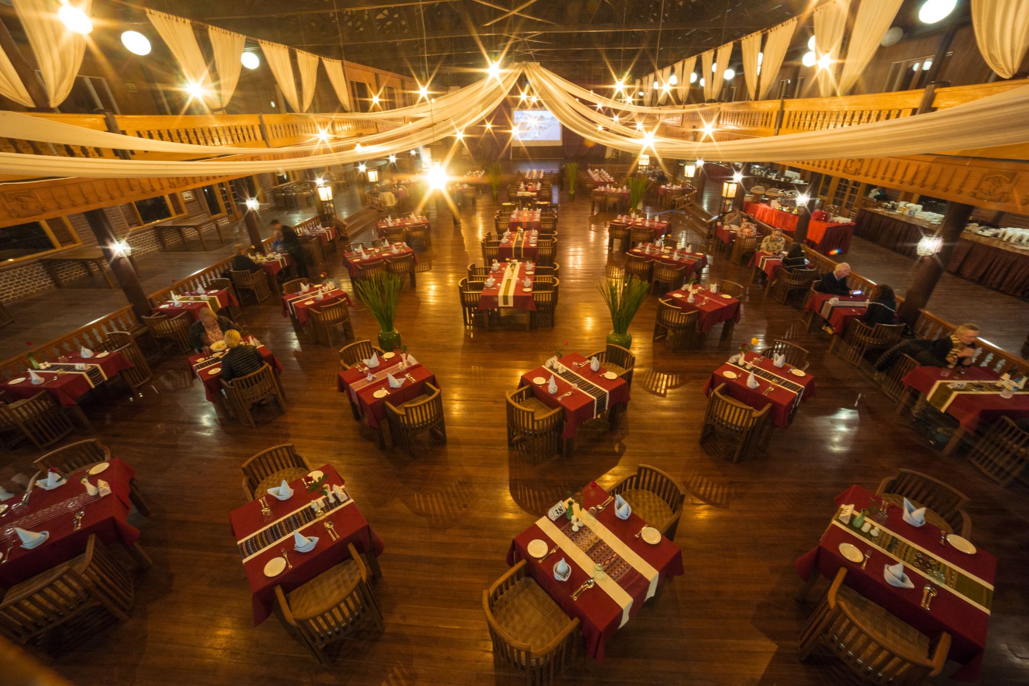Inle Resort & Spa à Lac Inle: Dinning