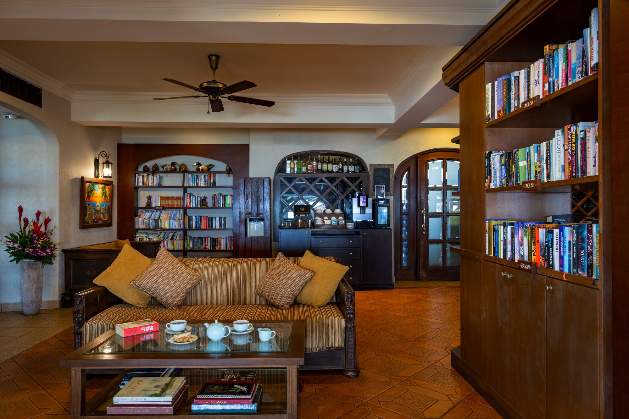 Casa del Mar in Langkawi: Library