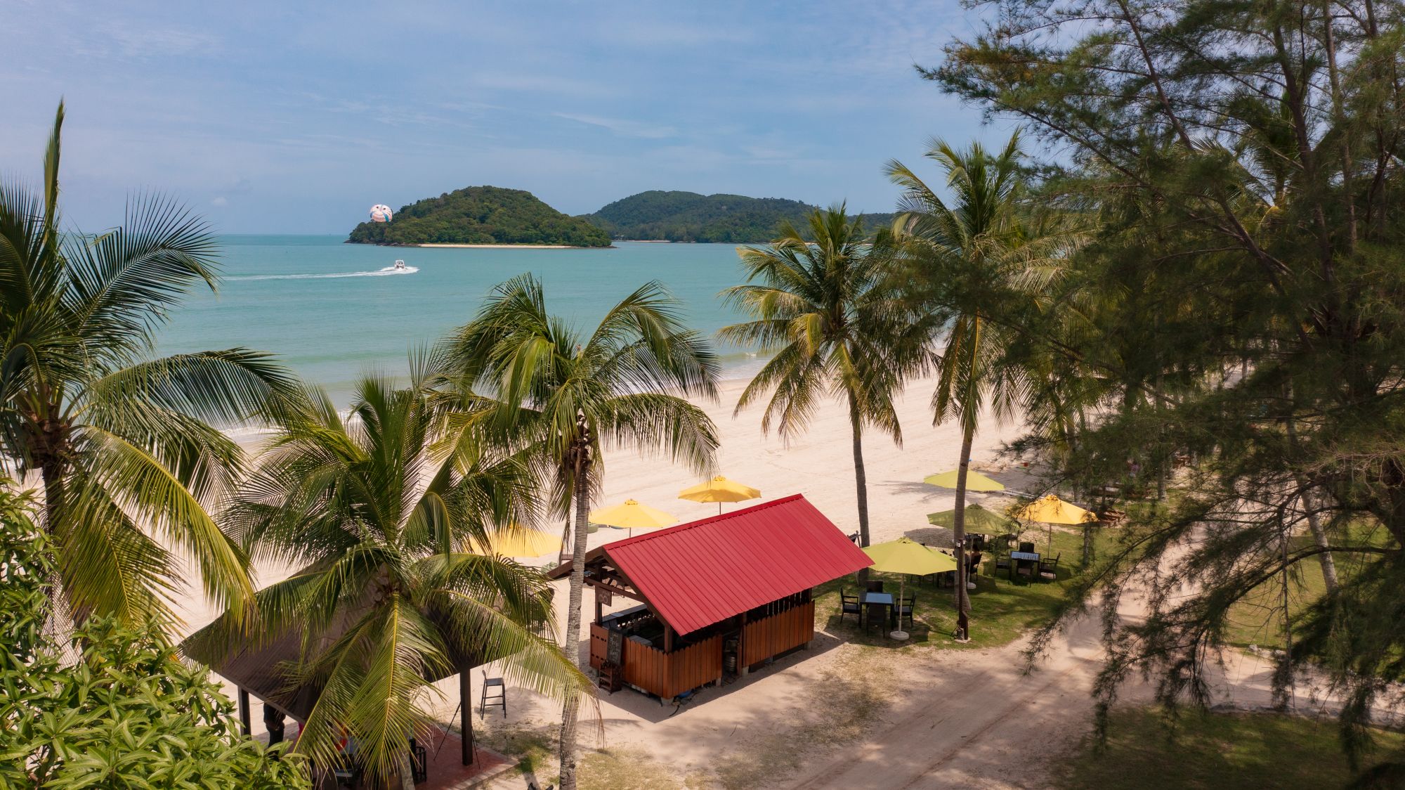 Pelangi Beach Resort & Spa à Langkawi: Kelapa Bar