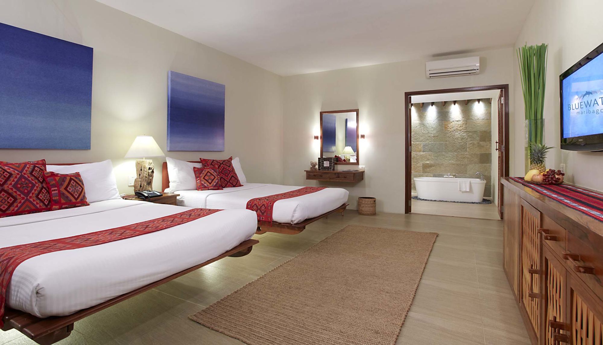 Bluewater Maribago Beach Resort in Cebu: Premier Deluxe