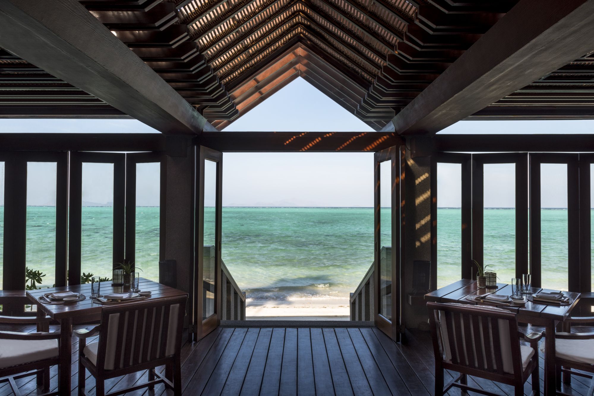 Amanpulo in Palawan: Nama at the Lagoon Club Japanese Restaurant