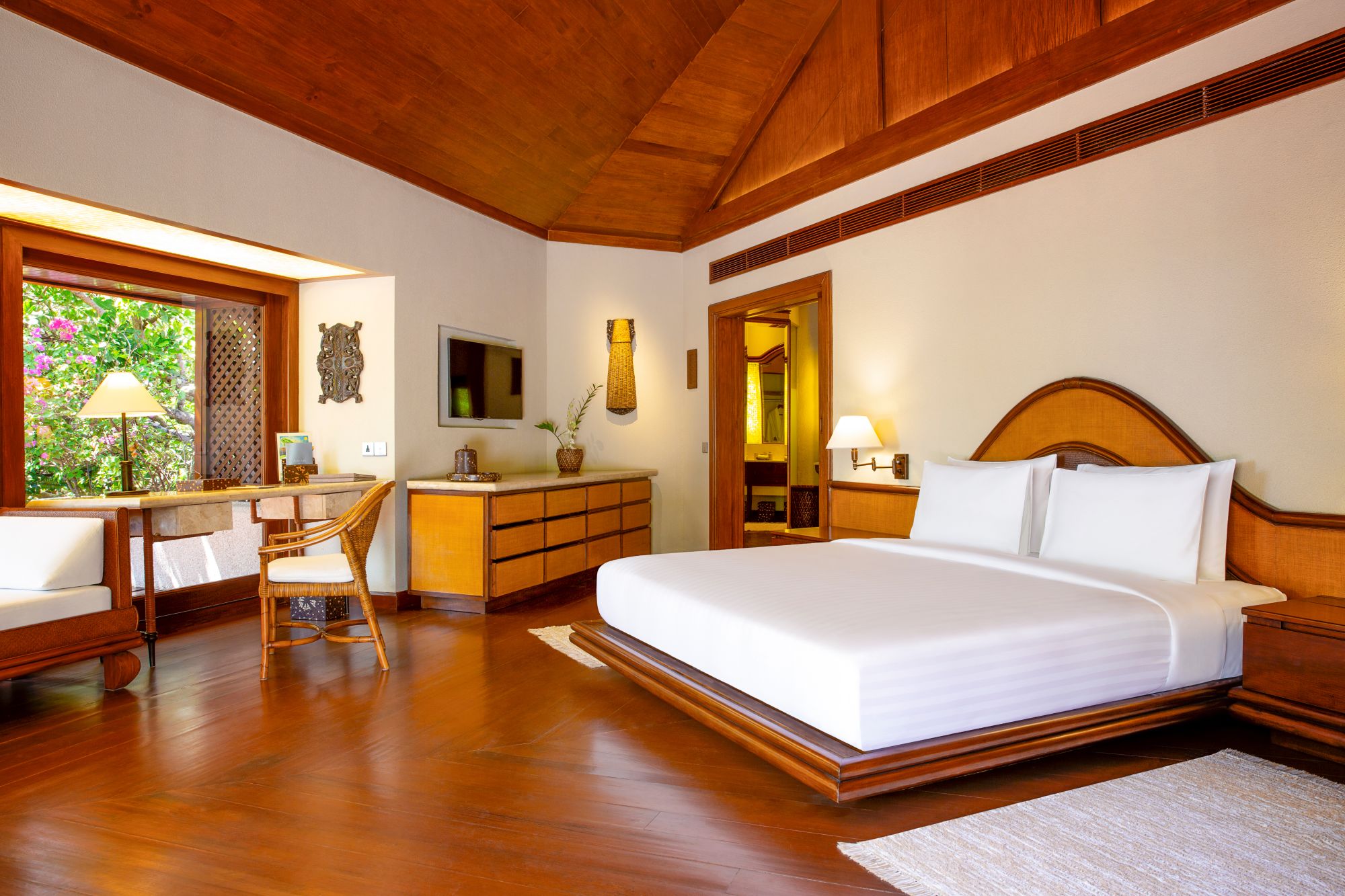 Amanpulo in Palawan: Beach Casita | Bedroom